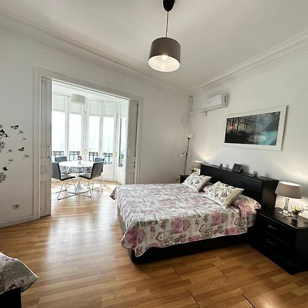 Rooms Tetu Barcelona Luaran gambar