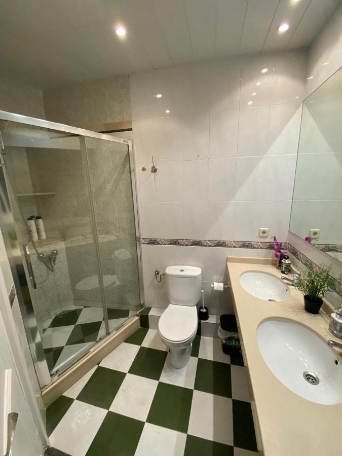 Rooms Tetu Barcelona Luaran gambar